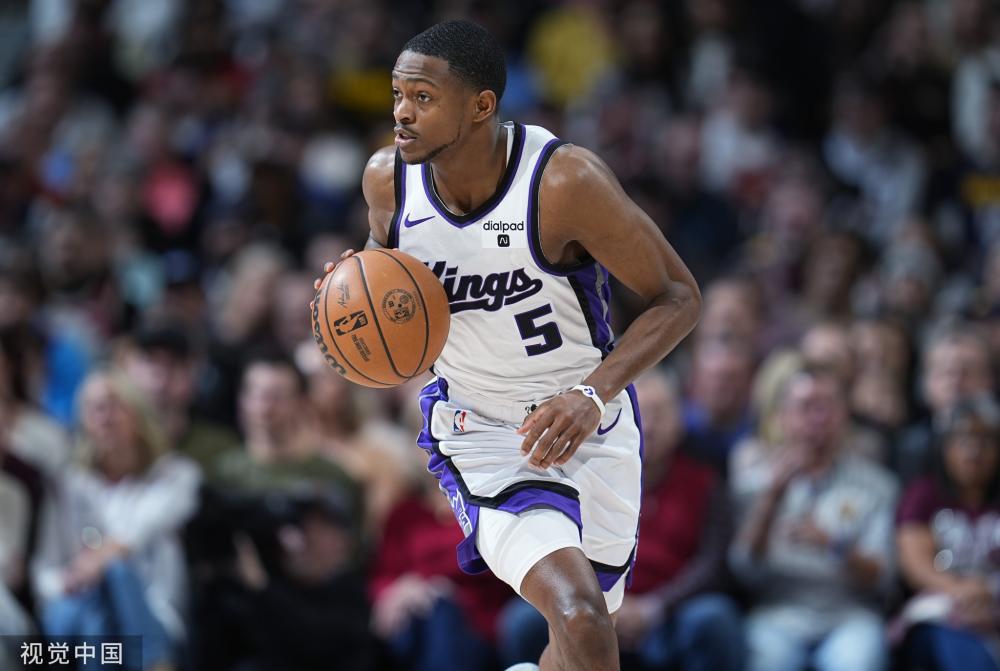 并且在第二 并且在第二