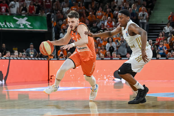 领域崭露头 领域崭露头