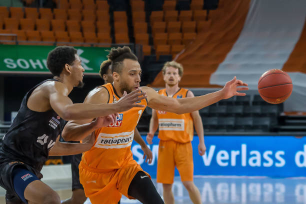 阵容隐患不 阵容隐患不