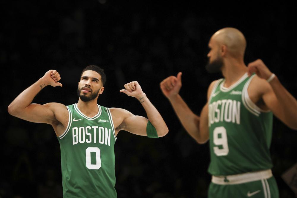 背后团队精 背后团队精